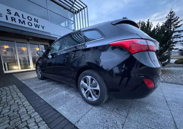 HYUNDAI I30 1.4 Passion