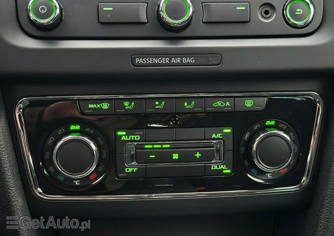 SKODA Superb 1.8 TSI DSG Elegance