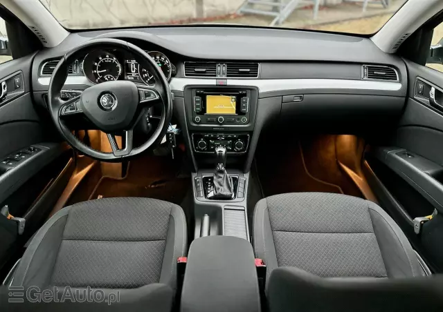 SKODA Superb 1.8 TSI DSG Elegance