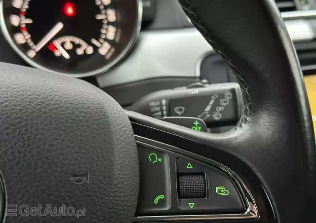 SKODA Superb 1.8 TSI DSG Elegance