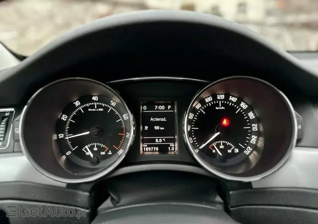 SKODA Superb 1.8 TSI DSG Elegance