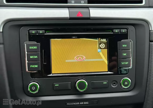 SKODA Superb 1.8 TSI DSG Elegance