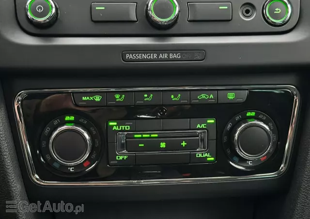 SKODA Superb 1.8 TSI DSG Elegance