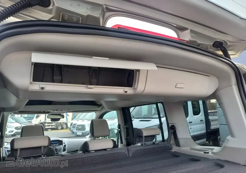 FORD Tourneo Connect 