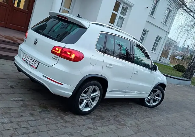 VOLKSWAGEN Tiguan 2.0 TDI 4Mot R-Style