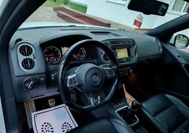 VOLKSWAGEN Tiguan 2.0 TDI 4Mot R-Style