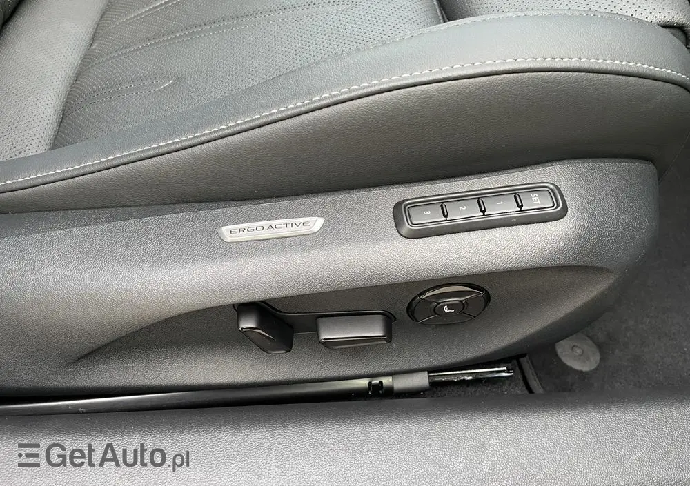 VOLKSWAGEN Passat Variant 2.0 TDI SCR Elegance DSG