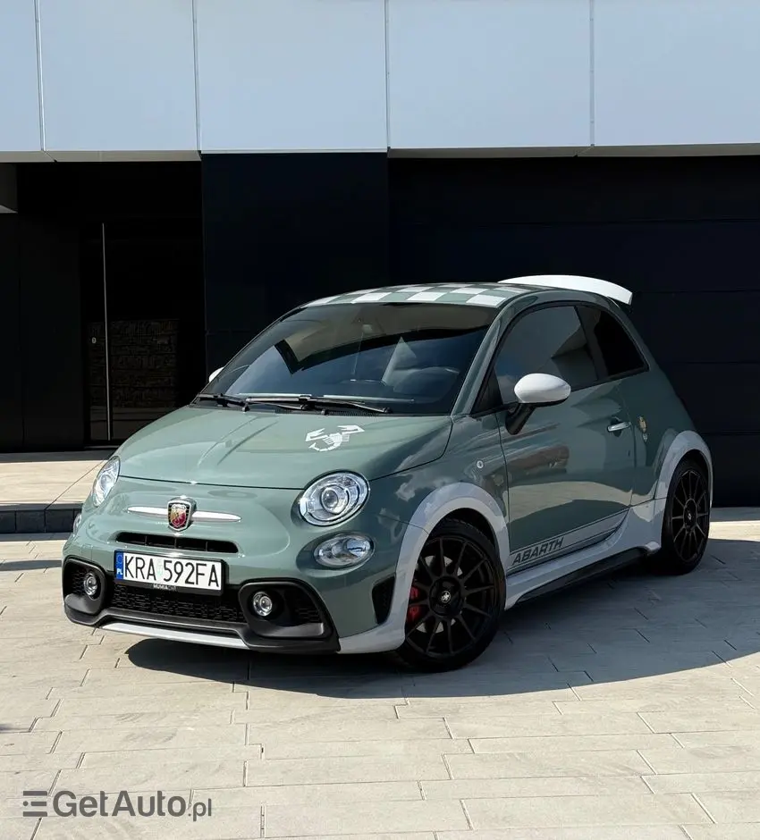 ABARTH 695 1.4 T-Jet 16v