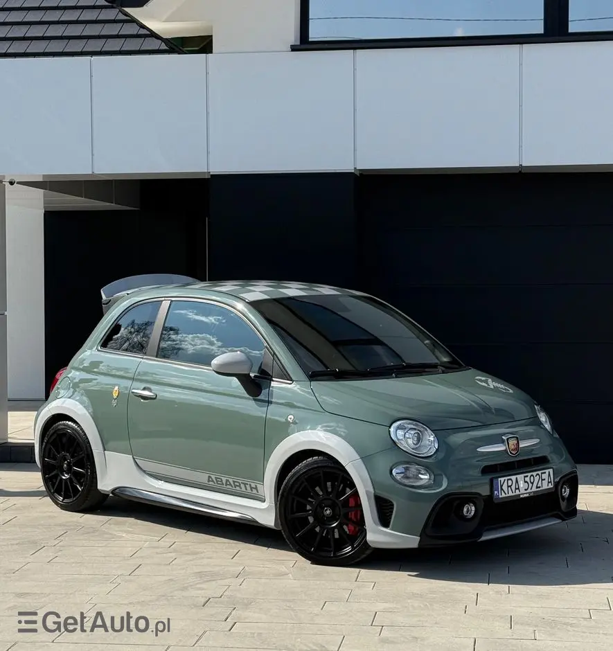 ABARTH 695 1.4 T-Jet 16v