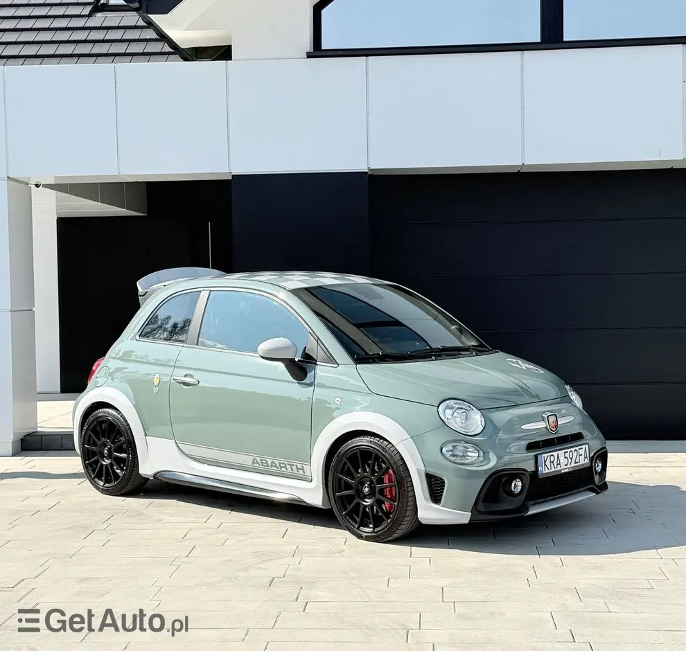 ABARTH 695 1.4 T-Jet 16v