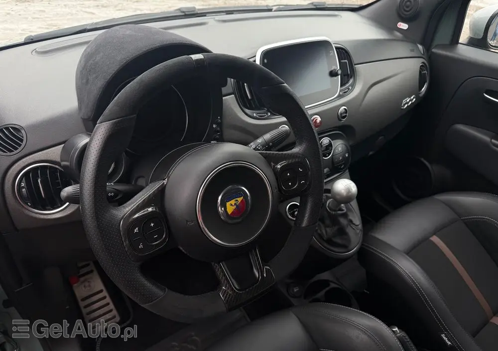 ABARTH 695 1.4 T-Jet 16v