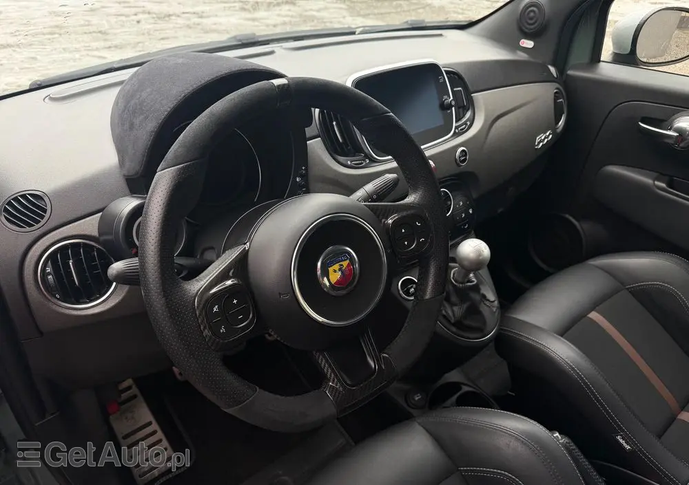 ABARTH 695 1.4 T-Jet 16v