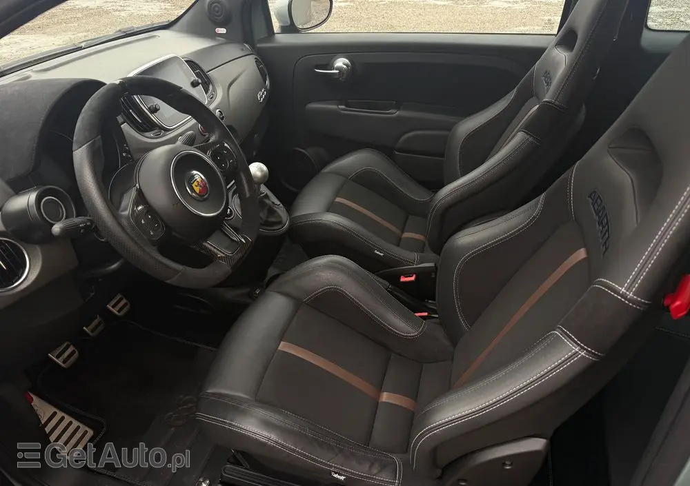 ABARTH 695 1.4 T-Jet 16v