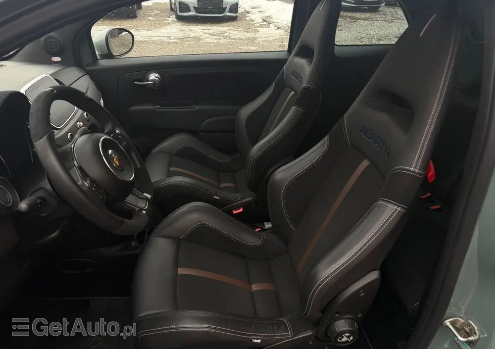 ABARTH 695 1.4 T-Jet 16v