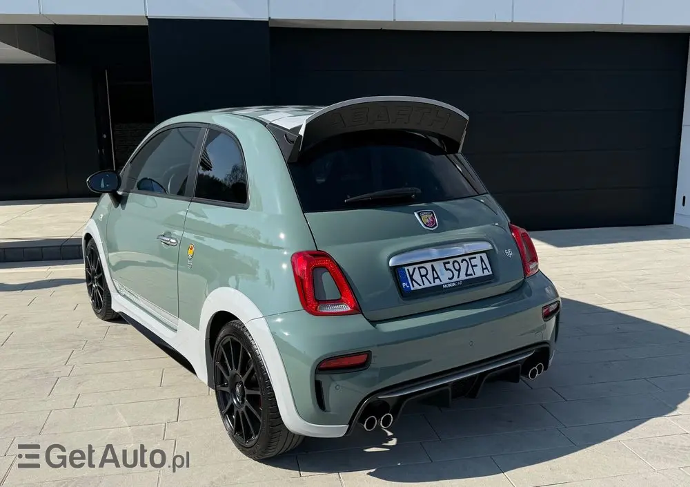 ABARTH 695 1.4 T-Jet 16v