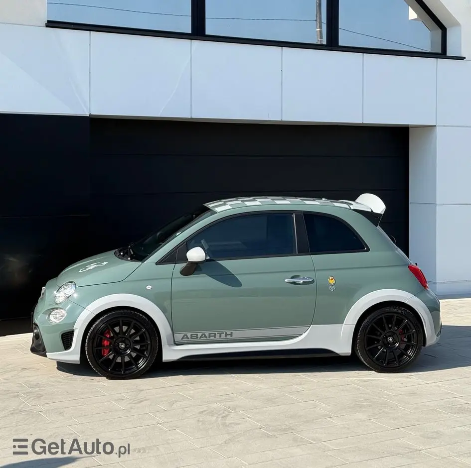 ABARTH 695 1.4 T-Jet 16v