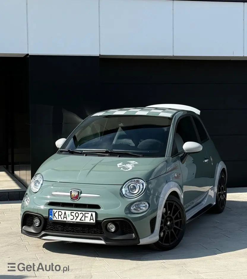 ABARTH 695 1.4 T-Jet 16v