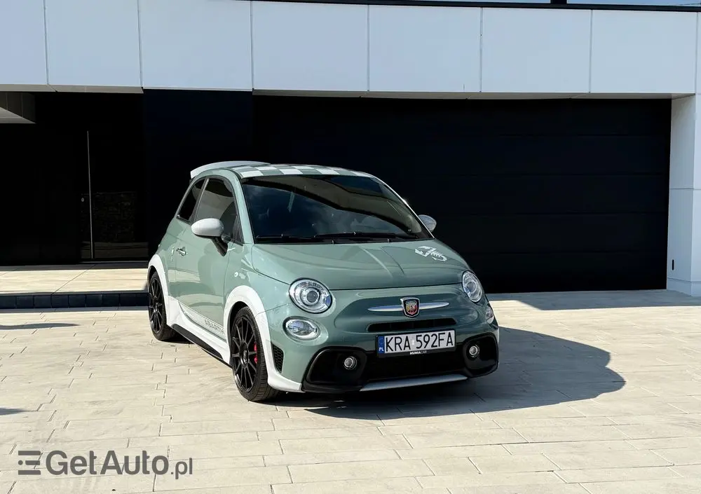 ABARTH 695 1.4 T-Jet 16v