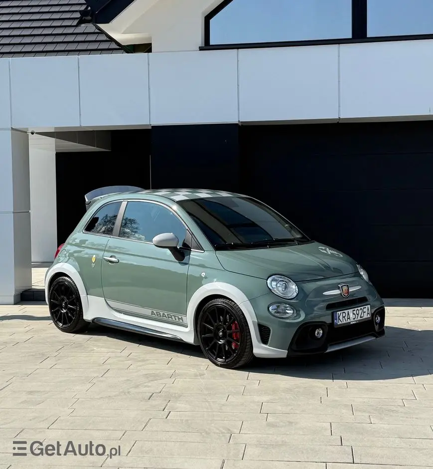 ABARTH 695 1.4 T-Jet 16v