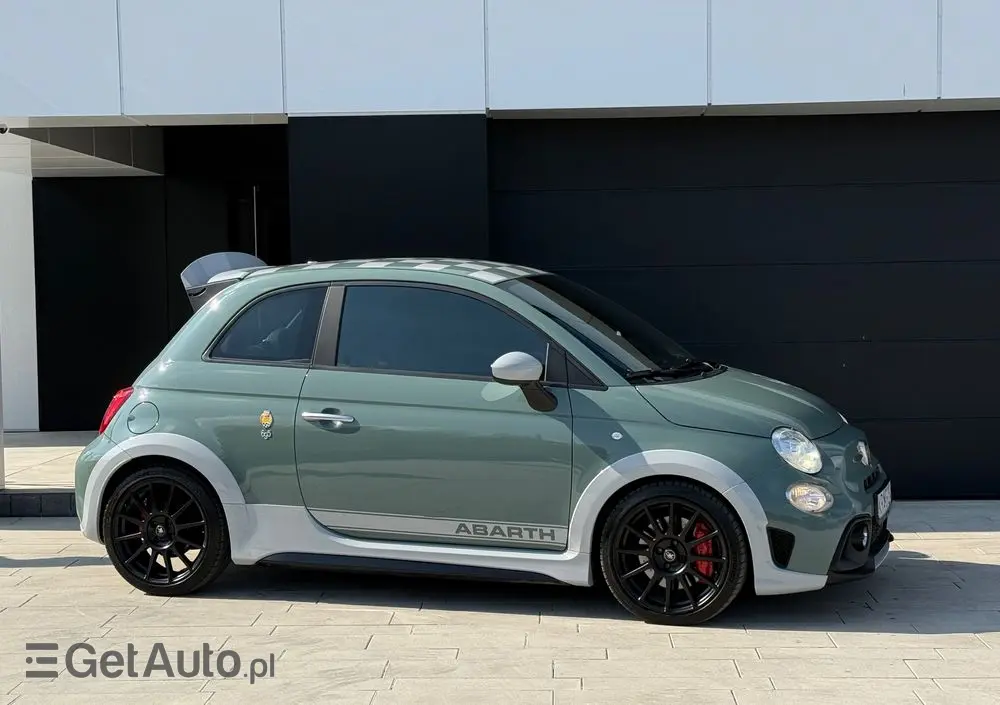 ABARTH 695 1.4 T-Jet 16v