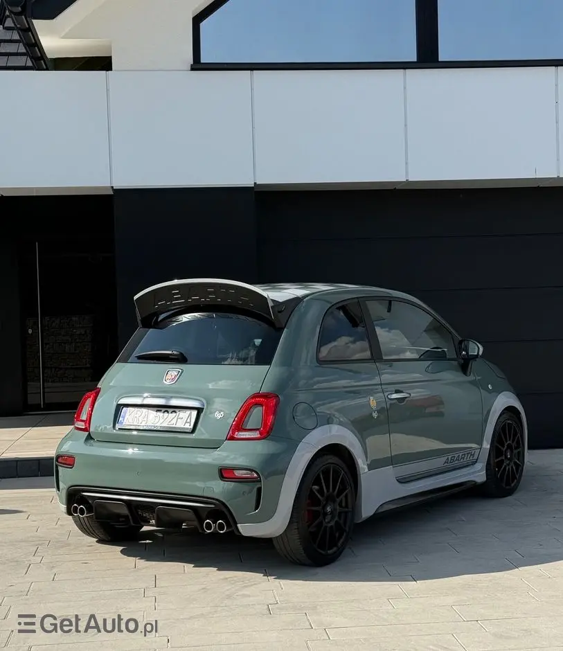 ABARTH 695 1.4 T-Jet 16v