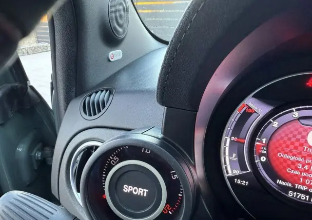 ABARTH 695 1.4 T-Jet 16v