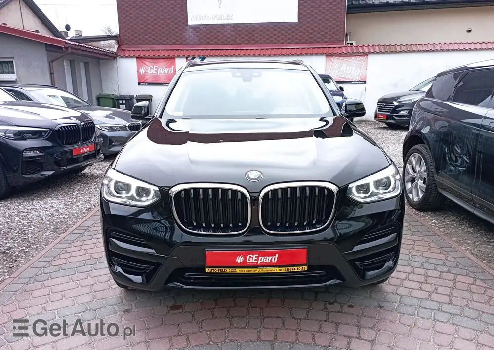 BMW X3 XDrive20i Advantage sport