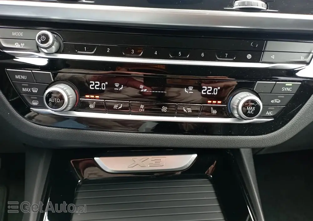 BMW X3 XDrive20i Advantage sport