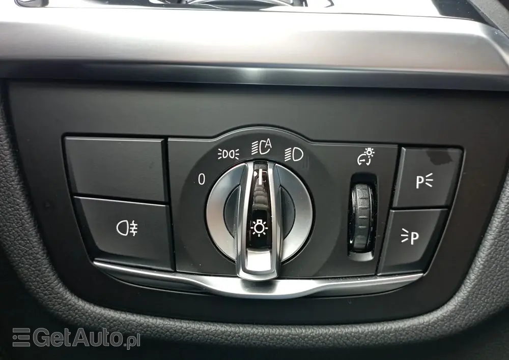 BMW X3 XDrive20i Advantage sport