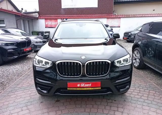 BMW X3 XDrive20i Advantage sport