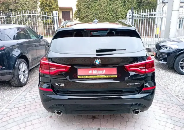BMW X3 XDrive20i Advantage sport