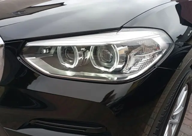 BMW X3 XDrive20i Advantage sport