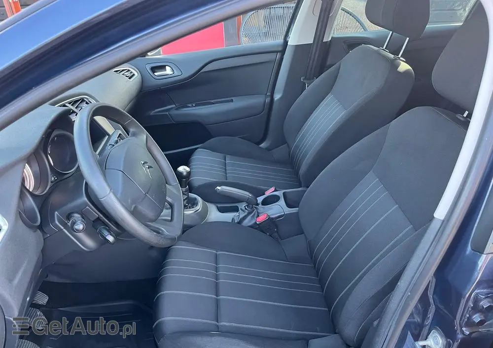 CITROËN C4 VTi 120 Attraction