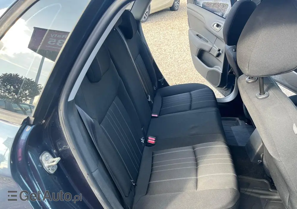 CITROËN C4 VTi 120 Attraction