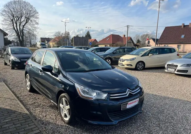 CITROËN C4 VTi 120 Attraction