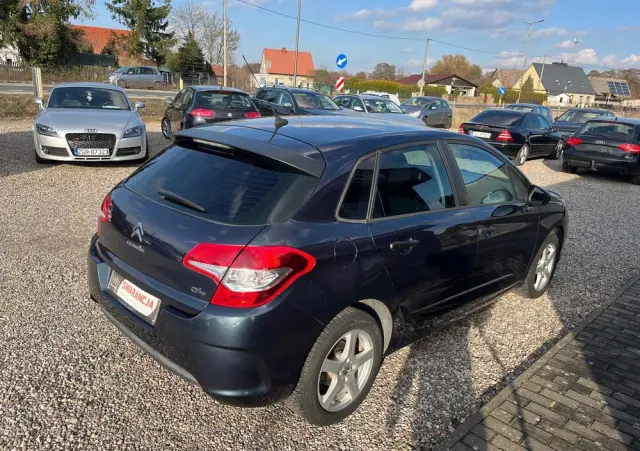 CITROËN C4 VTi 120 Attraction