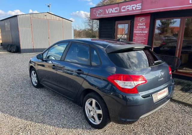 CITROËN C4 VTi 120 Attraction