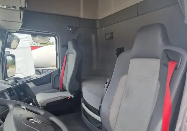 RENAULT T460 Standard 