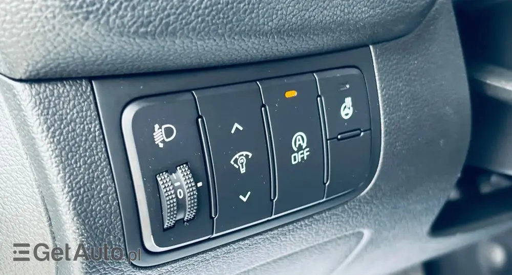 KIA Ceed 1.6 CRDi 128 ISG Dream Team Edition