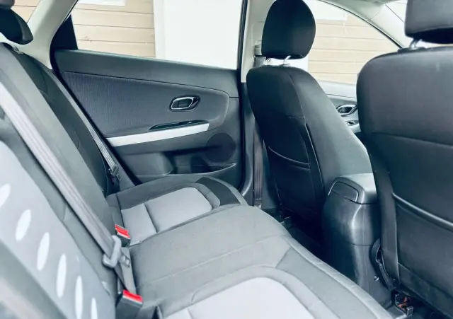 KIA Ceed 1.6 CRDi 128 ISG Dream Team Edition