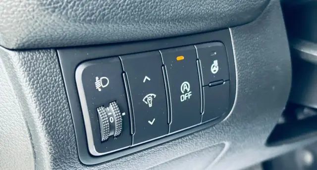 KIA Ceed 1.6 CRDi 128 ISG Dream Team Edition