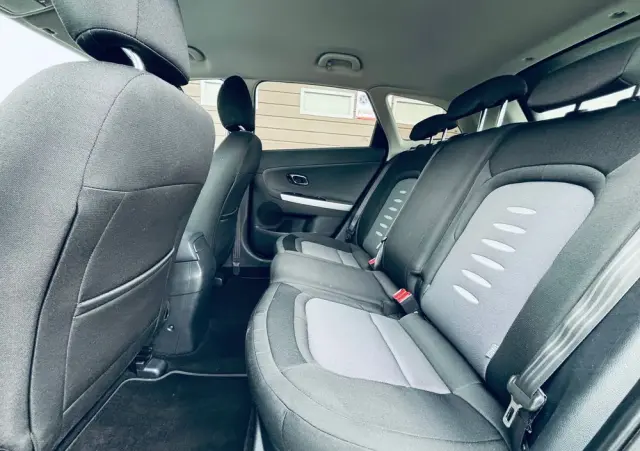 KIA Ceed 1.6 CRDi 128 ISG Dream Team Edition