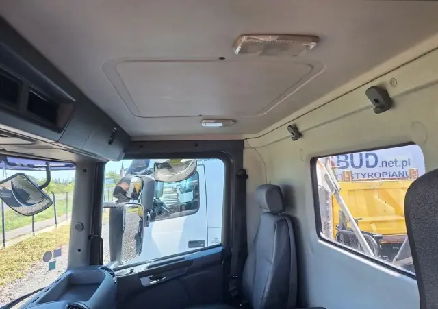 SCANIA P340 6X4 BORDMATIC / HDS HIAB 122/ Import Francja 