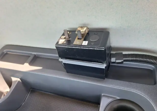 SCANIA P340 6X4 BORDMATIC / HDS HIAB 122/ Import Francja 