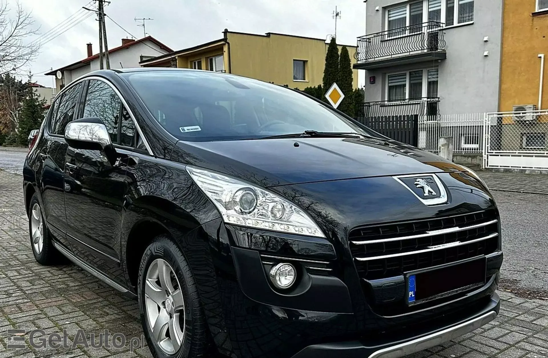 PEUGEOT 3008 