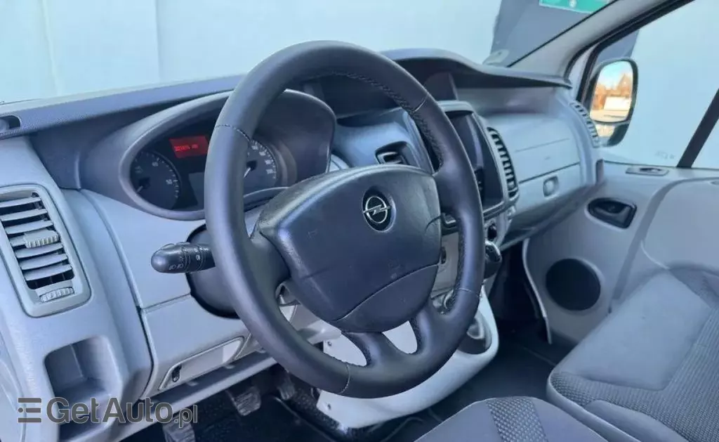 OPEL Vivaro 