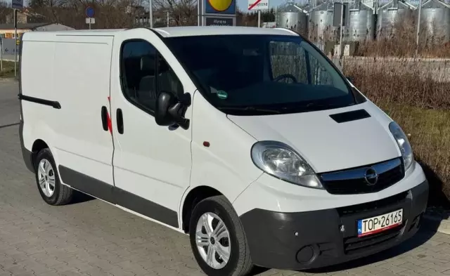 OPEL Vivaro 