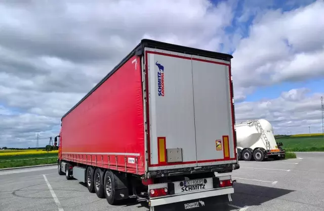 SCHMITZ Cargobull 