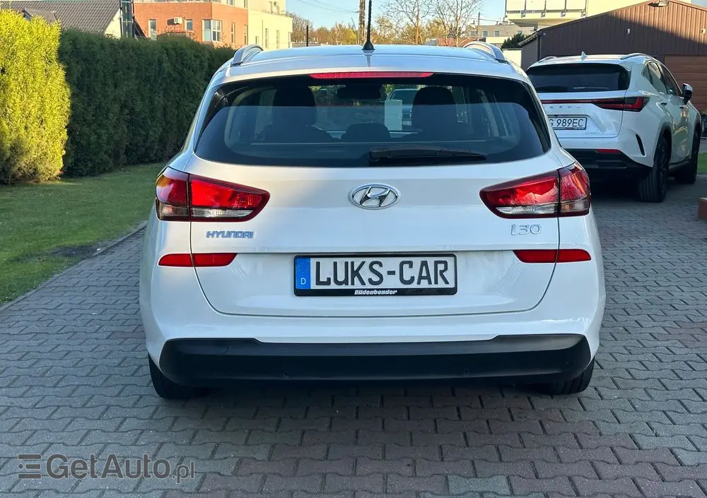 HYUNDAI I30 Blue Kombi 1.4 Trend
