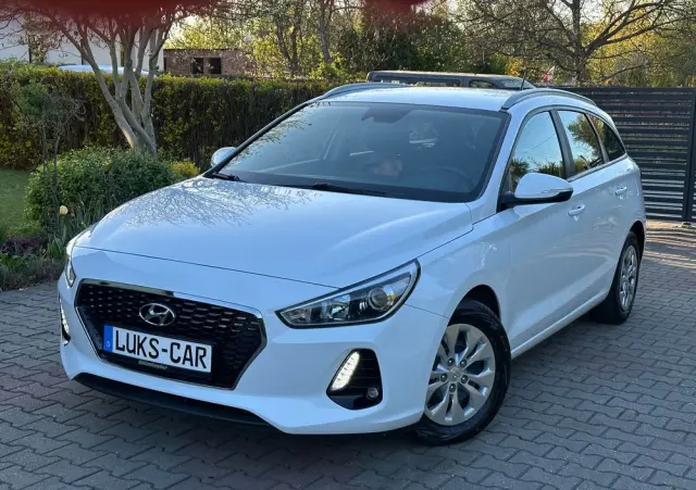 HYUNDAI I30 Blue Kombi 1.4 Trend